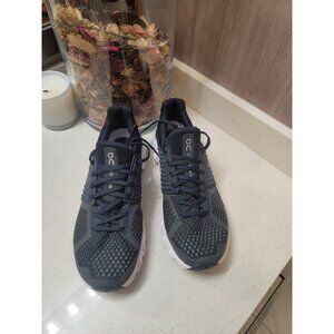 OnCloud Cloudswift Women's Running Shoe Size 10 Glacier Grey EUC